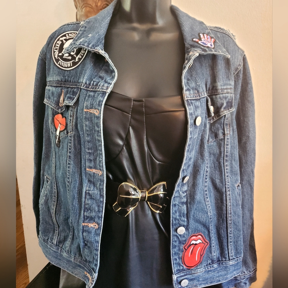 SONOMA Women's L, Blue Denim Jean Jacket